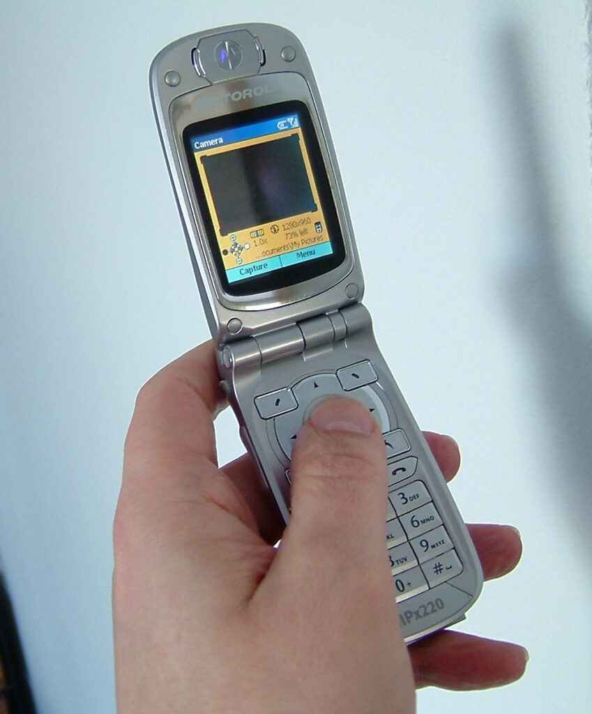 motorola mpx220 kamerapuhelin